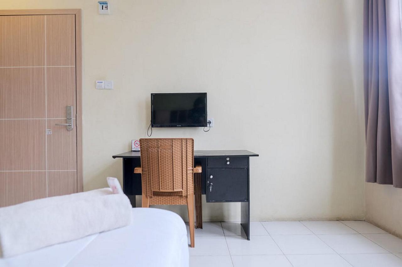 Urbanview Hotel Ta Ke Jelutung Puncak Jambi Exterior photo