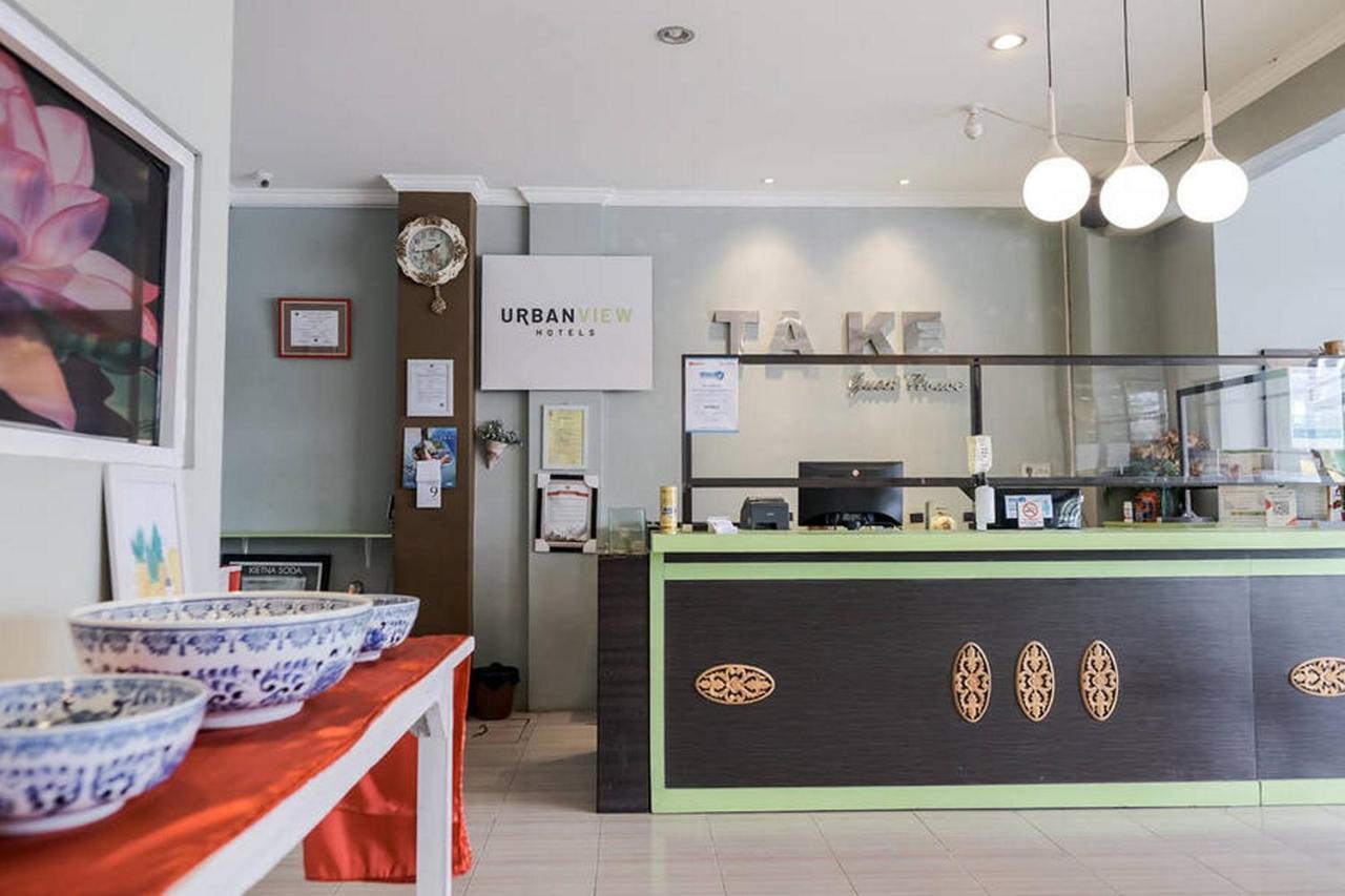 Urbanview Hotel Ta Ke Jelutung Puncak Jambi Exterior photo
